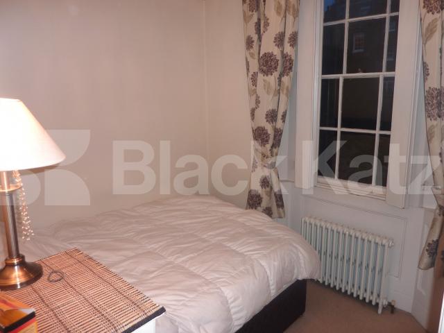 			2 Bedroom, 1 bath, 1 reception Flat			 Mornington Terrace, CAMDEN / REGENTS PARK